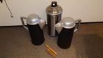 Twee grote koffiekannen + spuitbus – perfecte rekwisieten, Ophalen, Zo goed als nieuw, Overige typen, Overige
