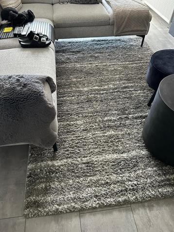 Vloerkleed - 160x190 cm beschikbaar voor biedingen