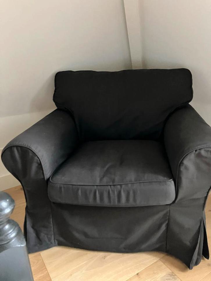 IKEA Ektorp Fauteuil - Zwarte Hoes, Huis en Inrichting, Fauteuils, Gebruikt, Stof, 75 tot 100 cm, Ophalen