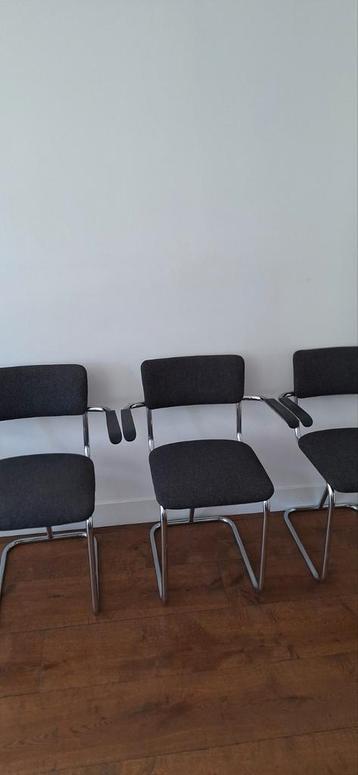4 eetkamerstoelen gispen stijl als nieuw beschikbaar voor biedingen