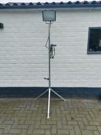 Bouwlamp op statief, Doe-het-zelf en Verbouw, Ophalen, Gebruikt, 500 watt of meer