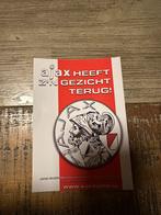 Ajax sticker Ajax heeft zijn gezicht terug nieuwe/oude logo, Ophalen of Verzenden, Nieuw, Ajax