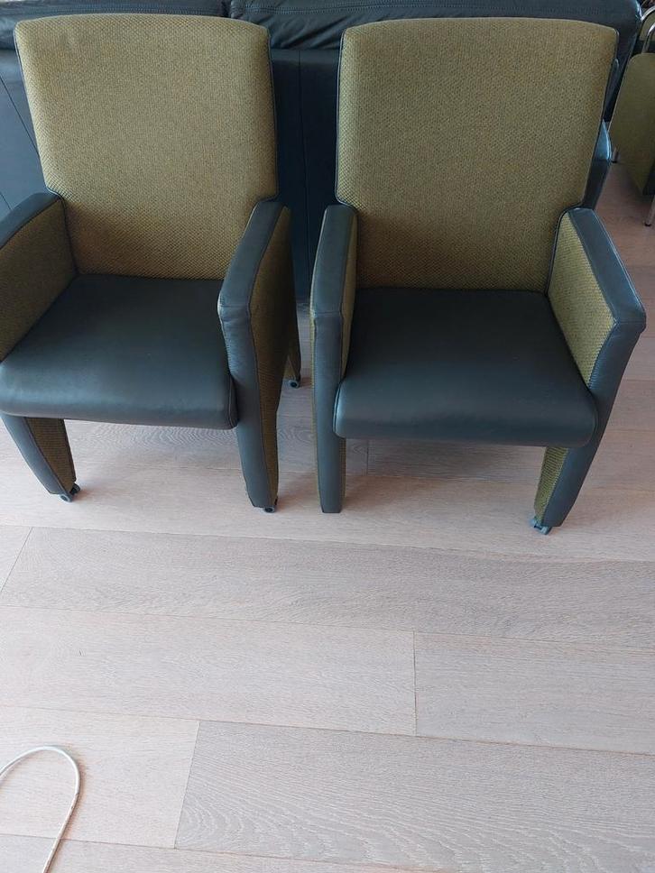 6 verrijdbare eetkamerstoelen armleuning, leer met stof, Huis en Inrichting, Fauteuils, Gebruikt, Leer, Stof, Ophalen
