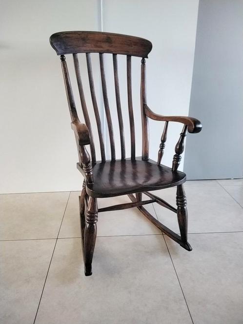 Antieke Windsor schommelstoel., Antiek en Kunst, Antiek | Meubels | Stoelen en Banken, Ophalen