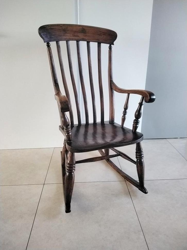 Antieke Windsor schommelstoel., Antiek en Kunst, Antiek | Meubels | Stoelen en Banken, Ophalen
