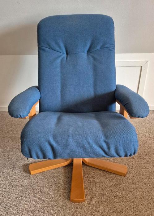 Fijne nette verstelbare draaistoel op eiken poot, Huis en Inrichting, Fauteuils, Gebruikt, Stof, 75 tot 100 cm, Minder dan 75 cm
