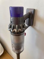Dyson V10 - refurbished met nieuwe filter, Ophalen, De Ruijterkade 139, 1011AC Amsterdam, Stofzuiger, Refurbished