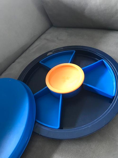Tupperware serveerschaal, met veel gebruiksmogelijkheden, Huis en Inrichting, Keuken | Tupperware, Zo goed als nieuw, Schaal, Blauw
