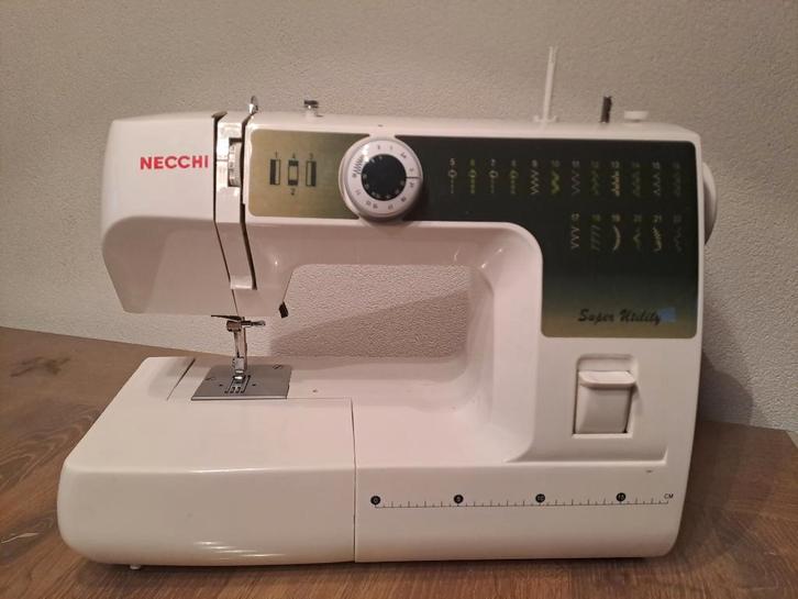 Necchi Naaimachine, Hobby en Vrije tijd, Naaimachines en Toebehoren, Gebruikt, Naaimachine, Overige merken, Ophalen of Verzenden