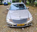 Mercedes-Benz E-Klasse 2.2 CDI E250 Sedan AUT 2010 Beige, Auto's, Automaat, Euro 5, Zwart, 2000 kg