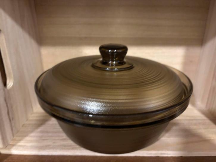 Arcopal Fume Jardiniere ovenschaal met deksel, Huis en Inrichting, Keuken | Potten en Pannen, Zo goed als nieuw, Pot, Bus of Blik