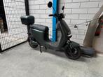 Elektrische scooter senso zgan nieuw ca 300 gereden  defect, Fietsen en Brommers, Snorfietsen en Snorscooters, Ophalen of Verzenden