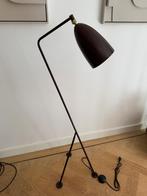 Gubi Gräshoppa Vloerlamp Glossy Walnut Brown - GUBI, Ophalen, Nieuw, Metaal, 150 tot 200 cm