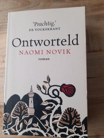 Naomi Novik - Ontworteld beschikbaar voor biedingen