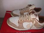 Nike Dunk Low Curry (45 used), Kleding | Heren, Schoenen, Ophalen of Verzenden, Bruin, Zo goed als nieuw, Sneakers of Gympen