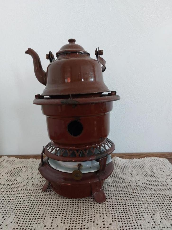 Antieke Petroleumstel met Ketel, Antiek en Kunst, Antiek | Keukenbenodigdheden, Ophalen of Verzenden