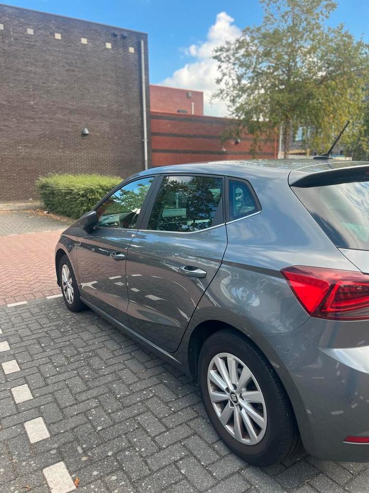 Seat Ibiza 1.0 TSI 115pk Dsg-7 2018 Grijs, Auto's, Seat, Particulier, Ibiza, Achteruitrijcamera, Adaptive Cruise Control, Airbags