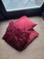 3 Rode Sierkussens 45x45cm, Ophalen, Zo goed als nieuw, Rood, Vierkant