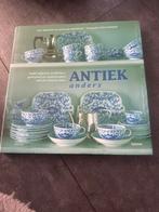 Antiek Anders - Boek over antiek ontdekken, Antiek en Kunst, Ophalen of Verzenden, Marleen beernaert