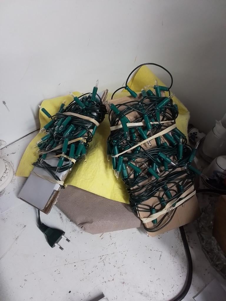 14630P 2 sets kerstverlichting  werkend, Diversen, Kerst, Ophalen of Verzenden