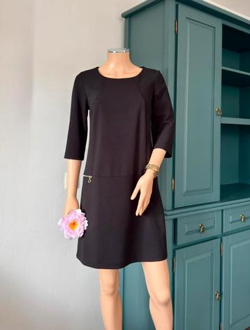 RINASCIMENTO jurk maat 36 - zwart met gouden ritsen beschikbaar voor biedingen