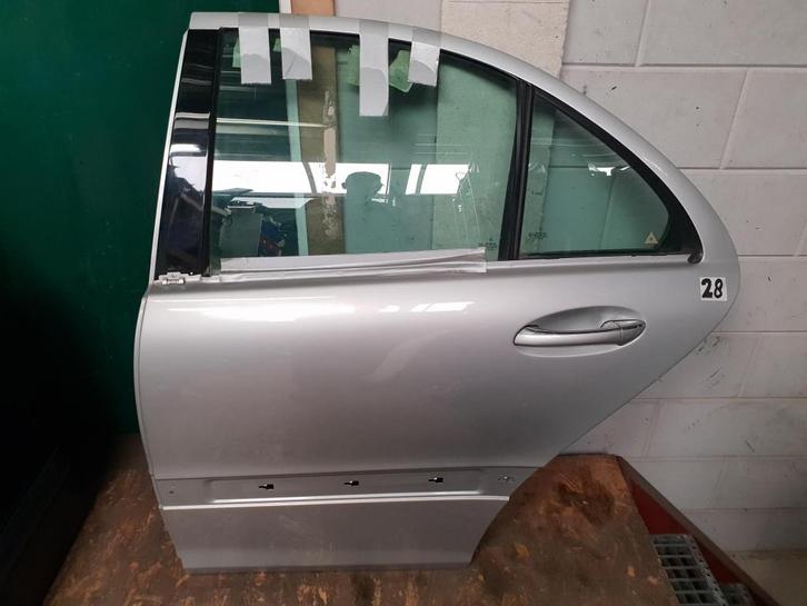 Links achter portier deur W203 C-Klasse Sedan zilver/grijs, Auto-onderdelen, Carrosserie en Plaatwerk, Deur, Mercedes-Benz, Achter