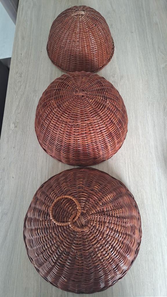 Vintage Rotan Vliegenstolpen - Set van 3, Huis en Inrichting, Woonaccessoires | Schalen en Manden, Zo goed als nieuw, Mand, Rond