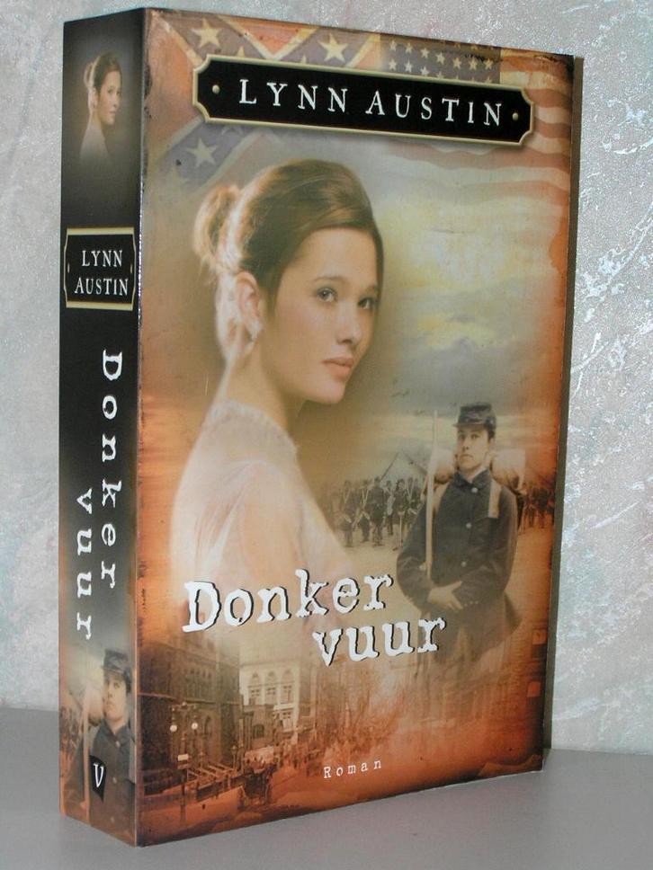 Lynn Austin - Donker vuur (christelijke roman), Boeken, Romans, Zo goed als nieuw, Ophalen of Verzenden