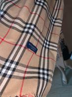 Burberry Sjaal - Klassieke Stijl, Ophalen of Verzenden, Zo goed als nieuw, Overige maten, Sjaal