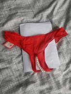 Nieuwe rode kralenstring. Open kruis Maat S- M, Verzenden, Rood, String