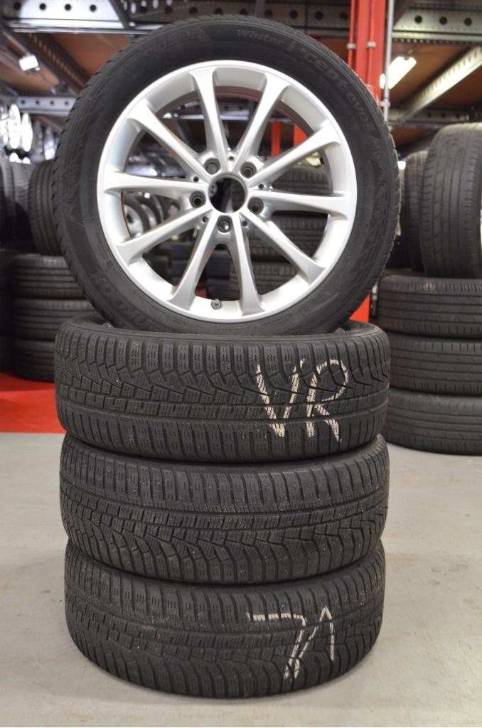 Org. 17" Mercedes A Klasse W177 Velgen + Winterbanden + TPMS, Auto-onderdelen, Banden en Velgen, Banden en Velgen, Winterbanden