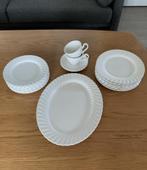 borden schaal kop & schotel Johnson Brothers Regency, swirl, Gebruikt, Ophalen of Verzenden, Bord(en), Effen