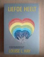 Liefde Heelt  -  Louise Hay, Spiritualiteit algemeen, Overige typen, Ophalen of Verzenden, Zo goed als nieuw