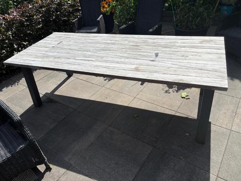 6 persoons tuintafel met hardhouten blad en aluminium onderf, Tuin en Terras, Tuintafels, Gebruikt, Rechthoekig, Aluminium, Ophalen