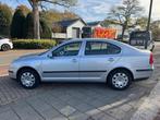Skoda Octavia 1.6 Ambiente A-C Elek Pakket Schuif/Dak, Voorwielaandrijving, Stof, Gebruikt, 4 cilinders