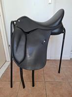 Wintec 500 17.5 dressuur, Dieren en Toebehoren, Paarden en Pony's | Zadels, Dressuur, Ophalen of Verzenden, Zo goed als nieuw