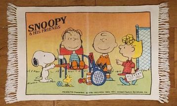 Vintage Peanuts Snoopy Charles M. Schulz kleedje mat 1965 beschikbaar voor biedingen