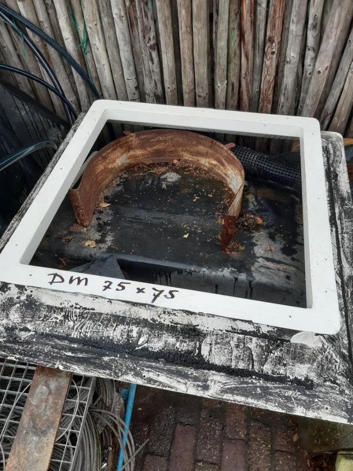 lichtkoepelopstanden ., Doe-het-zelf en Verbouw, Dakpannen en Dakbedekking, Nieuw, Overige typen, Kunststof, Zwart, Minder dan 5 m²