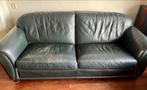 Donkergroene leren bank - t.e.a.b., Huis en Inrichting, Gebruikt, 150 tot 200 cm, Tweepersoons, Ophalen of Verzenden