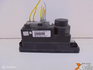 E-KLASSE W210 COMBI CENTRALE VERGRENDELINGS POMP A2088001448 beschikbaar voor biedingen
