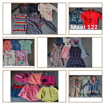 Meisjeskleding maat 122 - €27 beschikbaar voor biedingen
