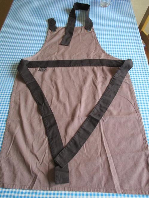 Keukenschort - kookschort. Nieuw, Huis en Inrichting, Keuken | Textiel, Nieuw, Schort, Bruin, Ophalen of Verzenden