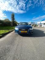 Audi
A4 limousine 1.8 scubablauw metallic Nederlandse auto!, Auto's, Automaat, Stof, Blauw, A4