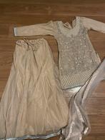 Lenga Choli - Indiase/Pakistaanse kleding - Maat XS, Ophalen of Verzenden, Zo goed als nieuw, Maat 34 (XS) of kleiner, Beige