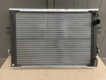 Radiateur Iveco Daily II vanaf bouwjaar 1989 nieuw in doos. beschikbaar voor biedingen