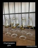 7 champagne glaasjes met inhoud voor kerstboom, Diversen, Kerst, Ophalen of Verzenden, Zo goed als nieuw
