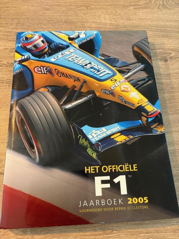 Formule1 Jaarboek 2005, Boeken, Auto's | Boeken, Zo goed als nieuw, Algemeen, Ophalen of Verzenden