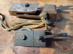 Antieke houten katrollen met touw, Ophalen of Verzenden