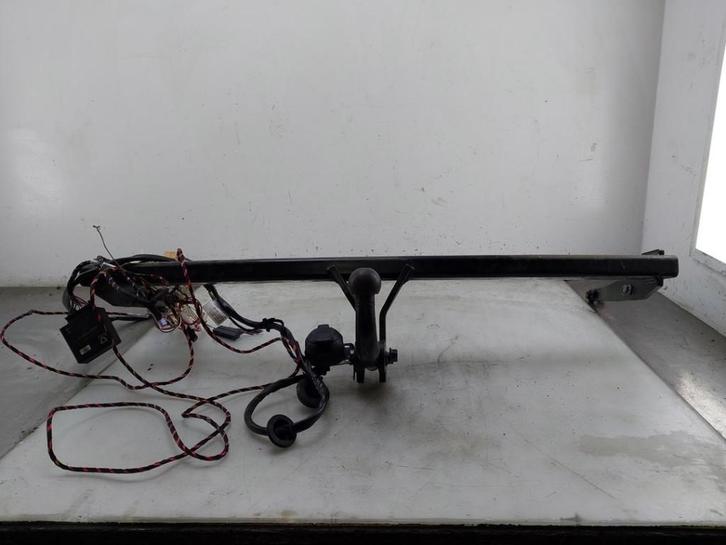 Trekhaak Skoda Octavia Combi (5EAC) (2016-05/2020-07), Auto-onderdelen, Ophanging en Onderstel, Skoda, Gebruikt