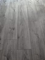 Laminaat grijs, Huis en Inrichting, Stoffering | Vloerbedekking, Ophalen of Verzenden, Zo goed als nieuw, Grijs, Laminaat